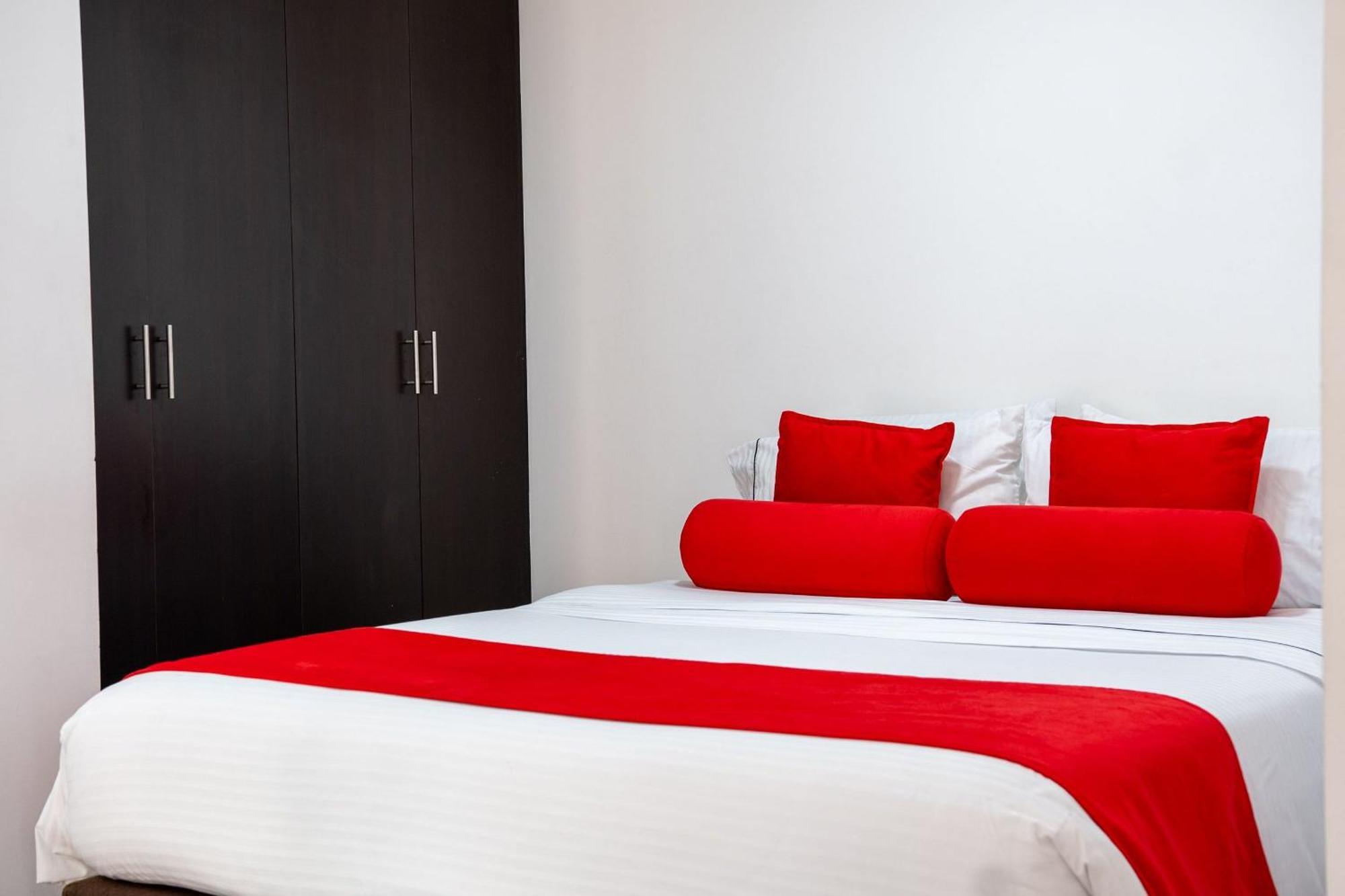 Hotel Piaro In Suites Cali Exterior foto